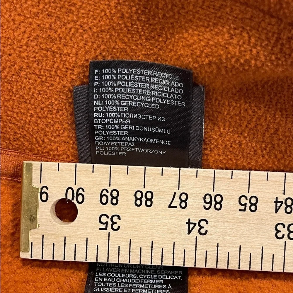 The North Face Men's Large Quarter Zip-Up in Bold Orange